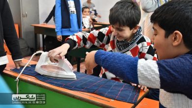 کار با اتو 8 آموزش, آموزش کار با اتو, اتو, اتو کردن لباس, دانش‌آموز, دبستان, شاکرین, کار با اتو