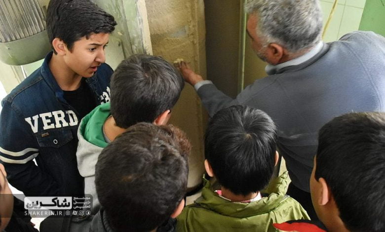 بازدید دانش‌آموزان از کارخانه آرد