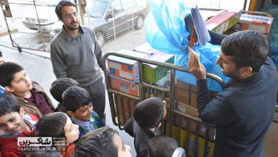 دانش‌آموزان مدرسه شاکرین در بازدید از اداره پست با روند ارسال و توزیع نامه و مرسولات پستی آشنا شدند.